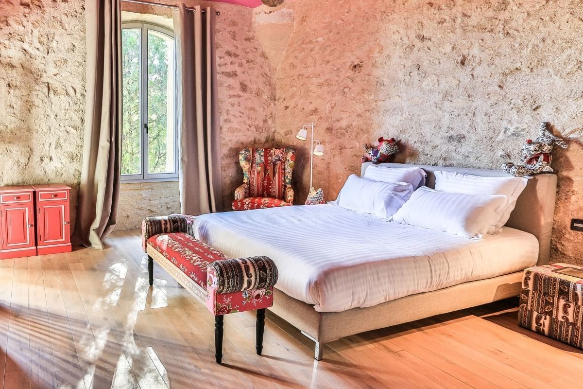 Prestige Suite | 1 bedroom, premium bedding, minibar, in-room safe