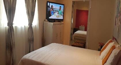 Amogelang Guest House