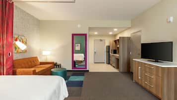 Desk, blackout drapes, iron/ironing board, free cribs/infant beds