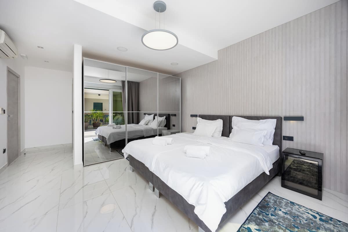 Double or Twin Room with Balcony