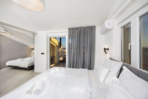 Premium bedding, down duvets, Tempur-Pedic beds, in-room safe - Hotel Teranea (Hvar)