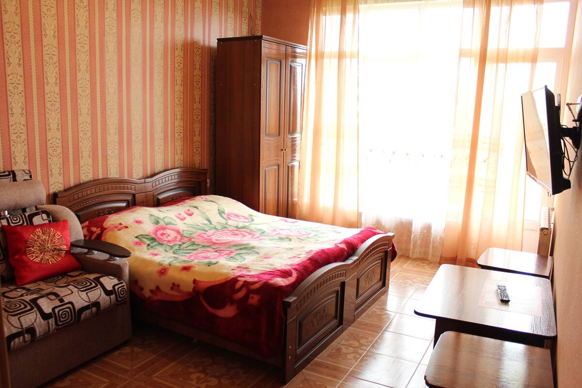 Superior Double or Twin Room, Mountain View | Iron/ironing board, free WiFi