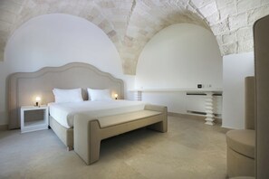 Frette Italian sheets, premium bedding, down duvets, memory-foam beds