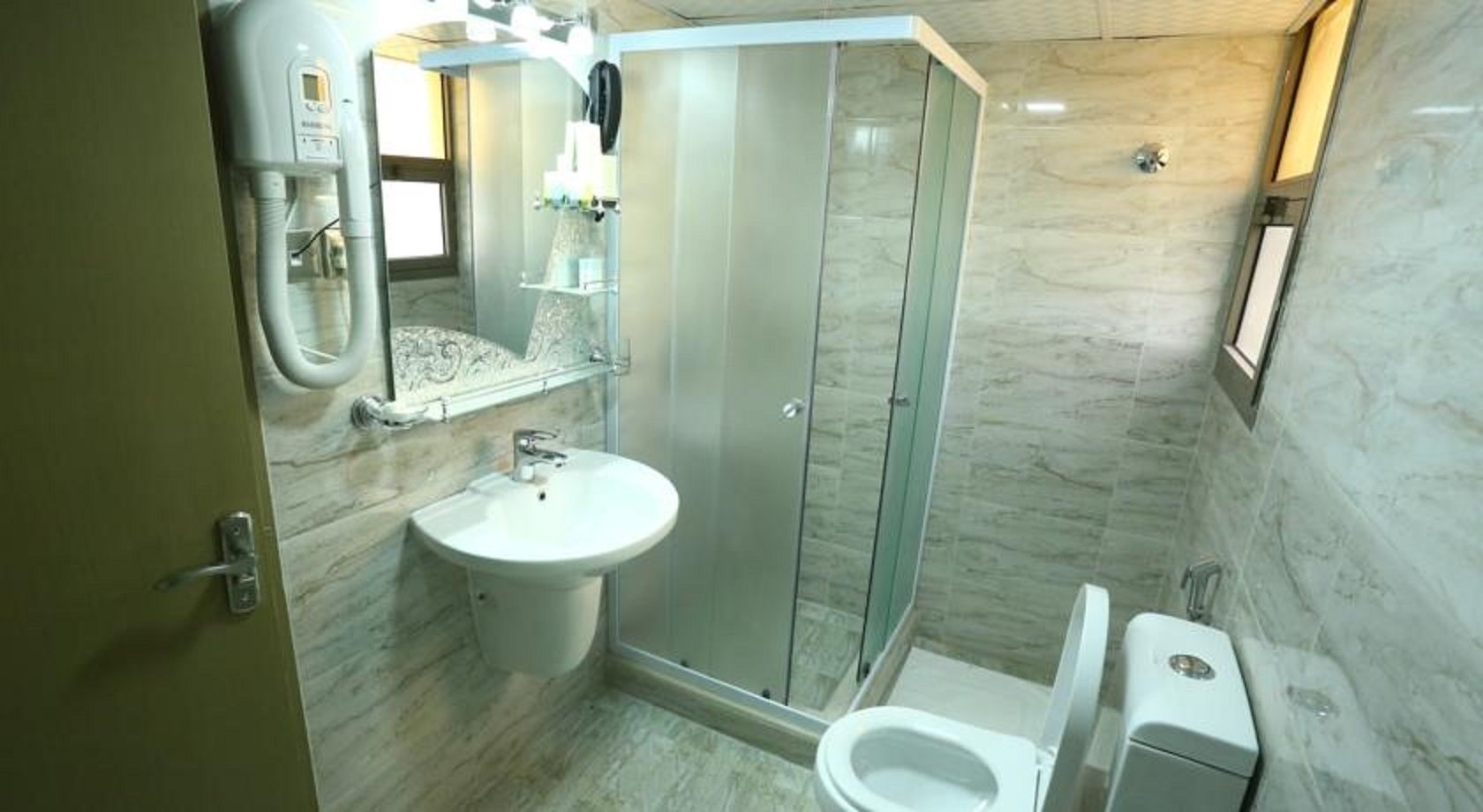 Shower, free toiletries, hair dryer, bathrobes