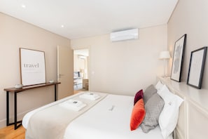 Appartement, 1 chambre | 1 chambre, fer et planche à repasser, lit de bébé (supplément)
