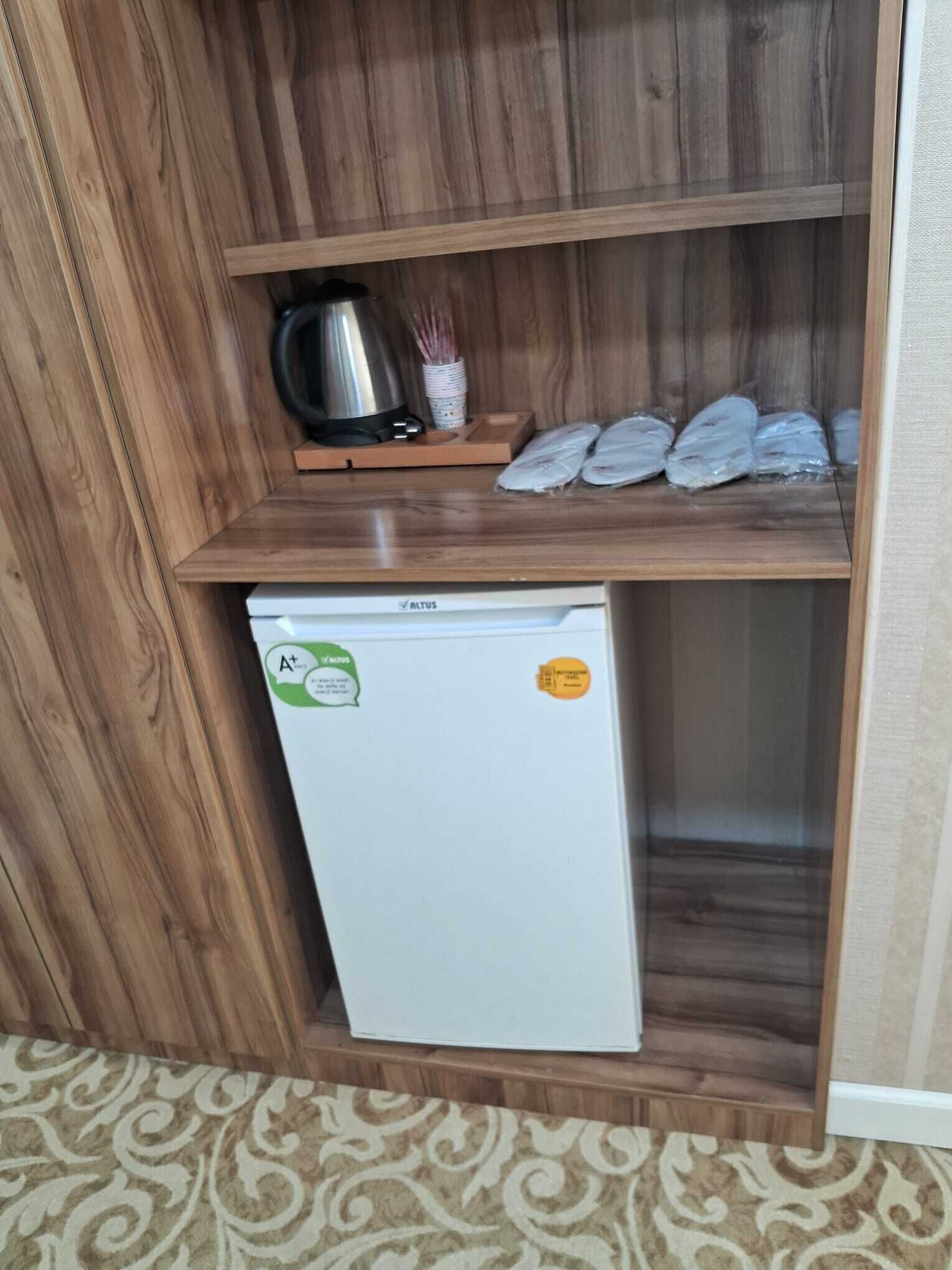 1 bedroom, egyptian cotton sheets, premium bedding, down duvets