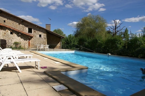 Alberca al aire libre