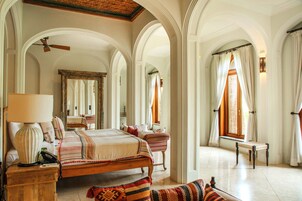 Suite | 1 bedroom, minibar, in-room safe, desk