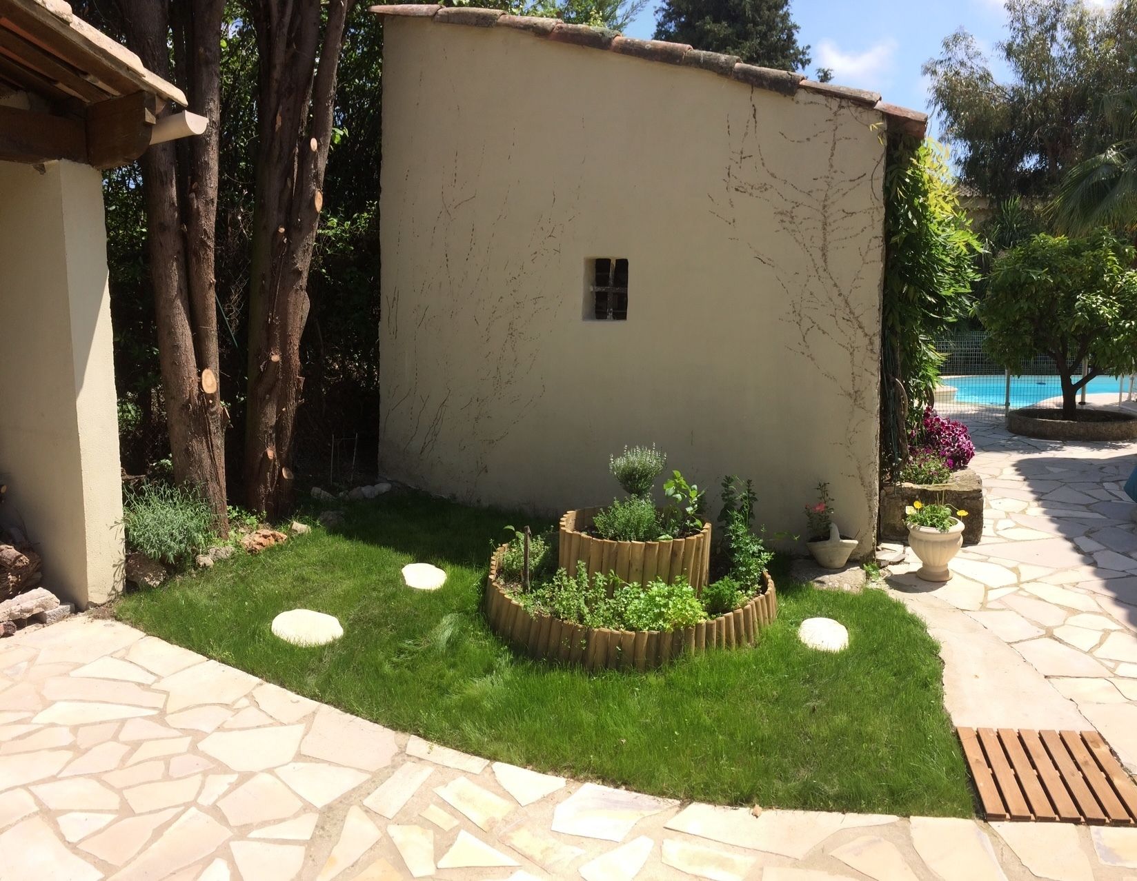 Entrée de l’hébergement