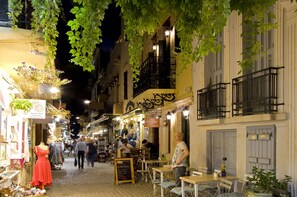 Front of property - Casa del Mar Hotel (Chania)