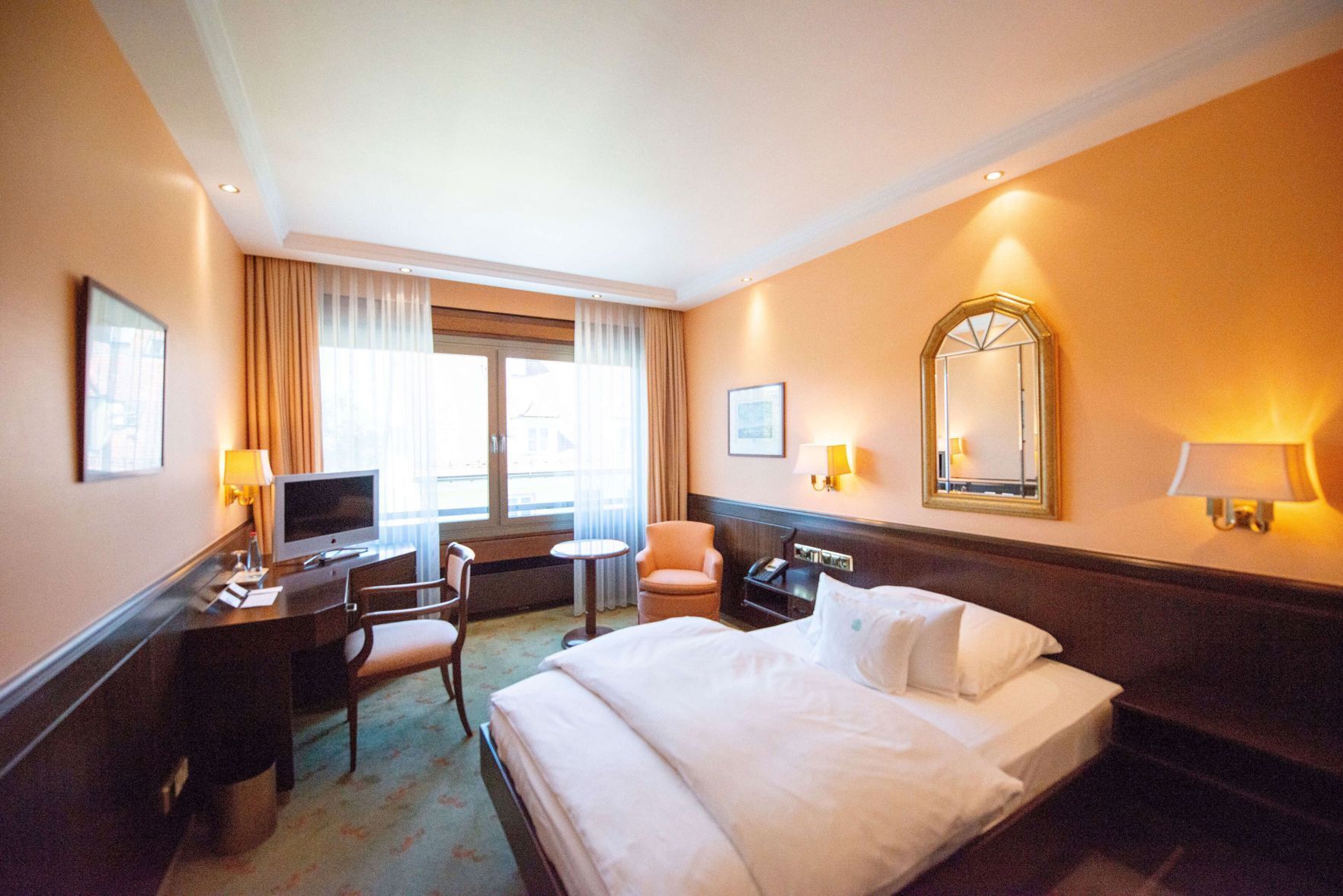 Hypo-allergenic bedding, in-room safe, individually decorated