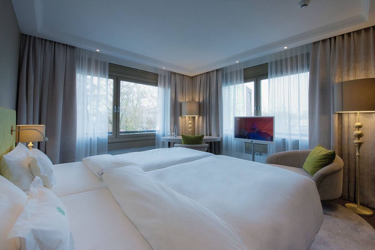 superior double room | hypo-allergenic bedding, in-room safe, individually decorated