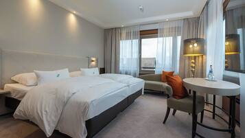 Dobbeltrom – superior | Allergitestet sengetøy, safe på rommet og individuelt dekorert