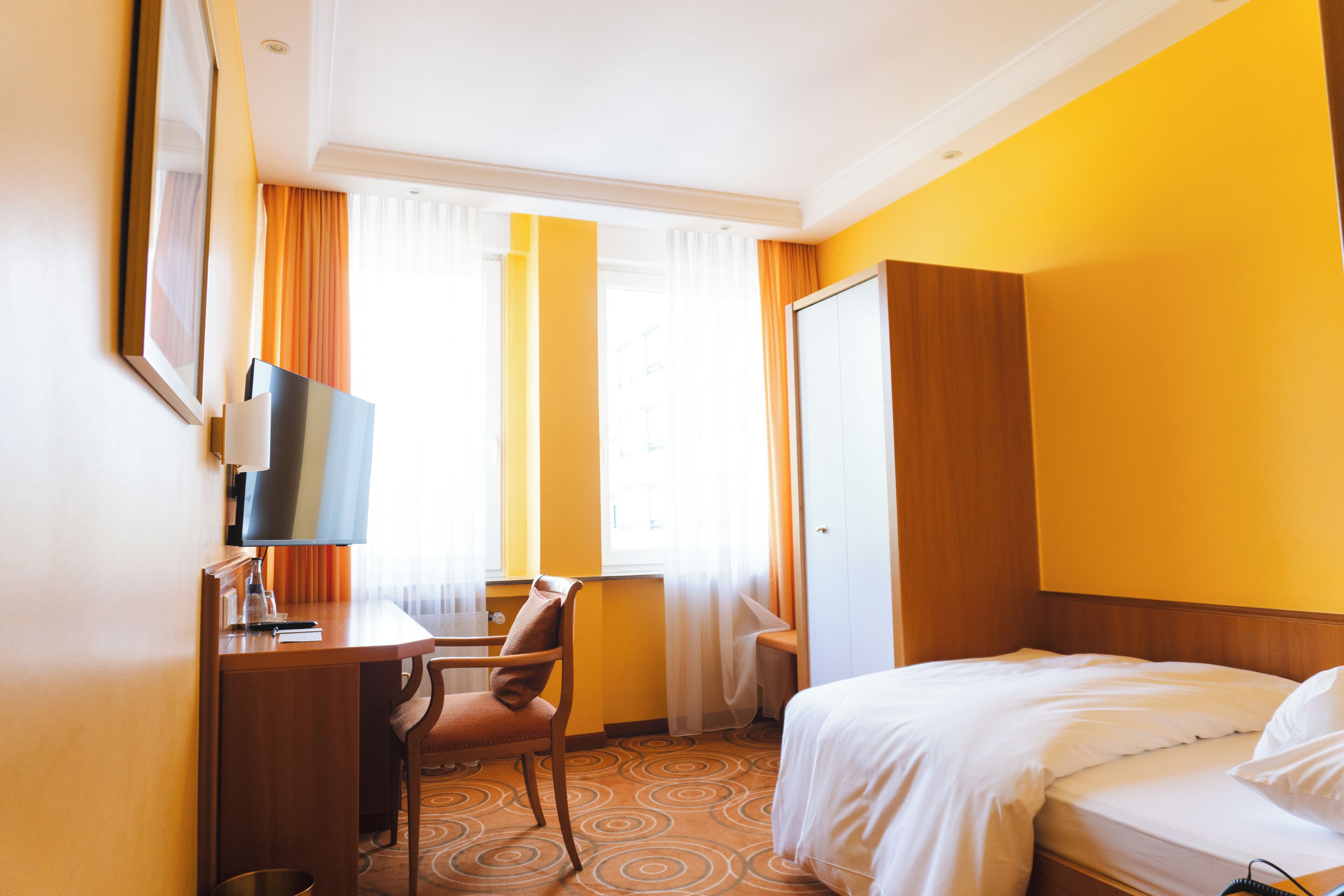 Standard Single Room | Hypo-allergenic bedding, in-room safe, individually decorated