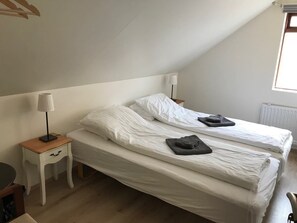 Double room 5 | Blackout drapes, free WiFi, bed sheets