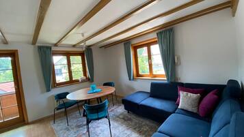 Comfort appartement (E) | 1 slaapkamer, individueel gemeubileerd, een strijkplank/strijkijzer