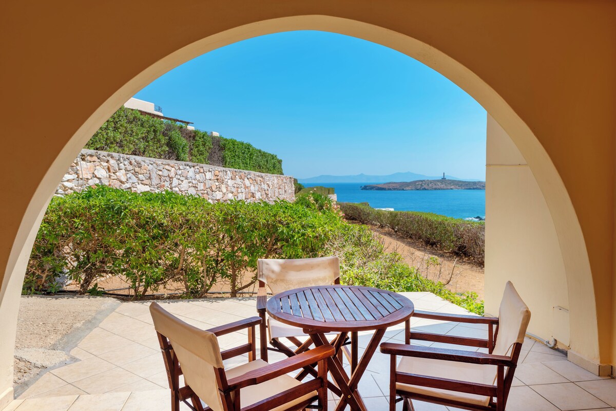Classic Suites Sea View