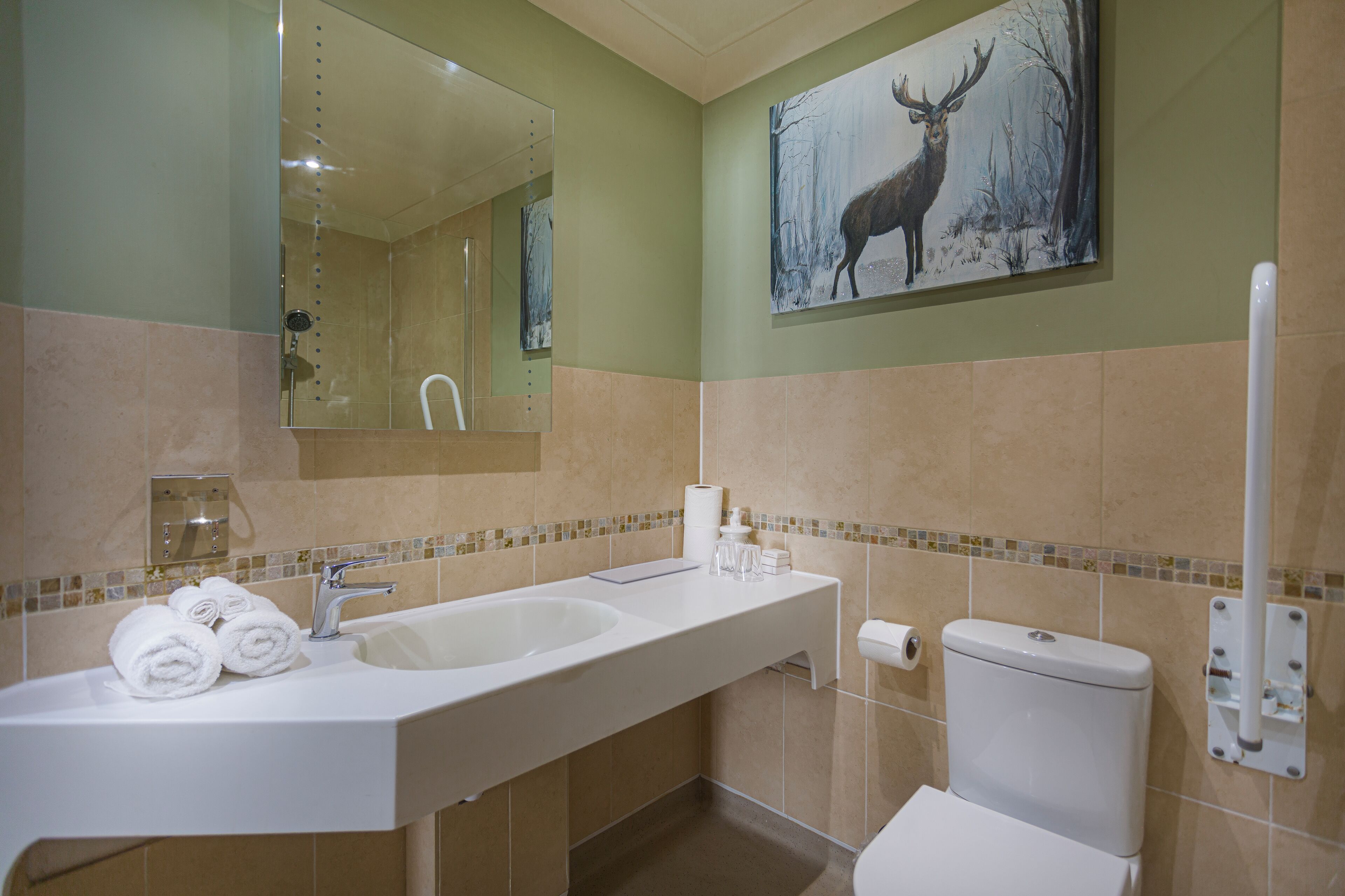 Family Room, 1 Bedroom | Bathroom