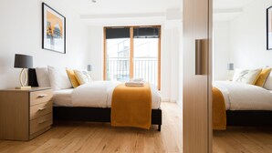 Apartment, Non Smoking (9993) | 2 bedrooms, premium bedding, soundproofing, iron/ironing board