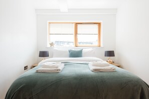 Apartment, Non Smoking (9995) | Courtyard view