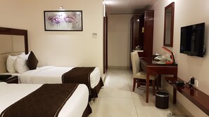 Minibar, coffres-forts dans les chambres, décoration personnalisée
