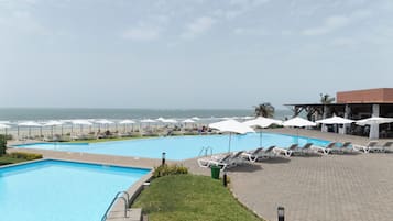 Sun deck