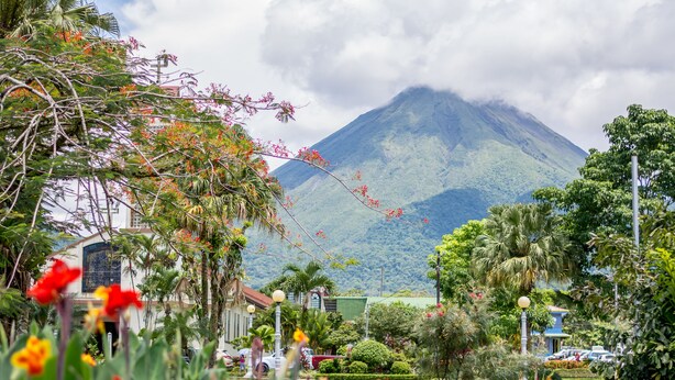 Unclassified image, 1 of 55, button - Hotel La Cascada - Hostel (La Fortuna)
