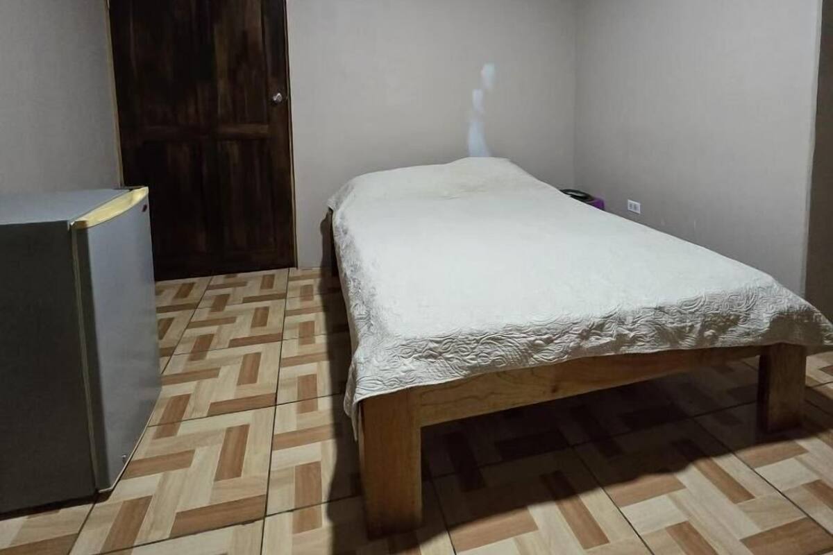 Kamar Double | Wi-Fi gratis dan seprai linen