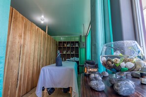 Body treatments, body wraps, body scrubs, facials, reflexology - Hotel La Cascada - Hostel (La Fortuna)
