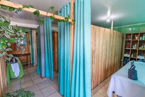 Body treatments, body wraps, body scrubs, facials, reflexology - Hotel La Cascada - Hostel (La Fortuna)