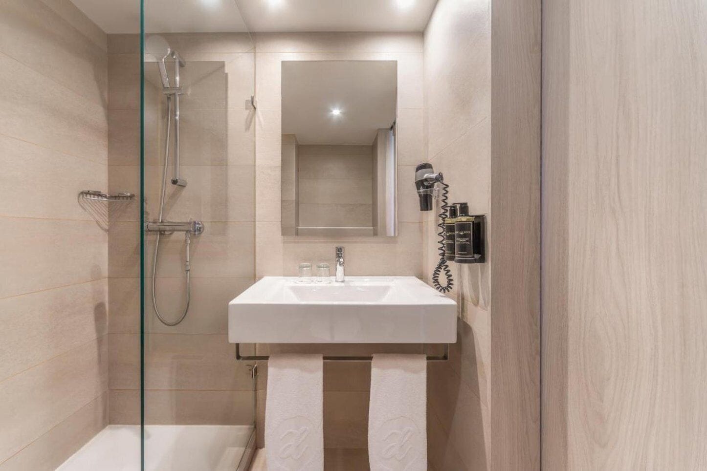 minibar, in-room safe, desk, soundproofing