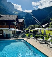 Seasonal outdoor pool, pool umbrellas, sun loungers