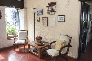 Zona de estar del vestíbulo