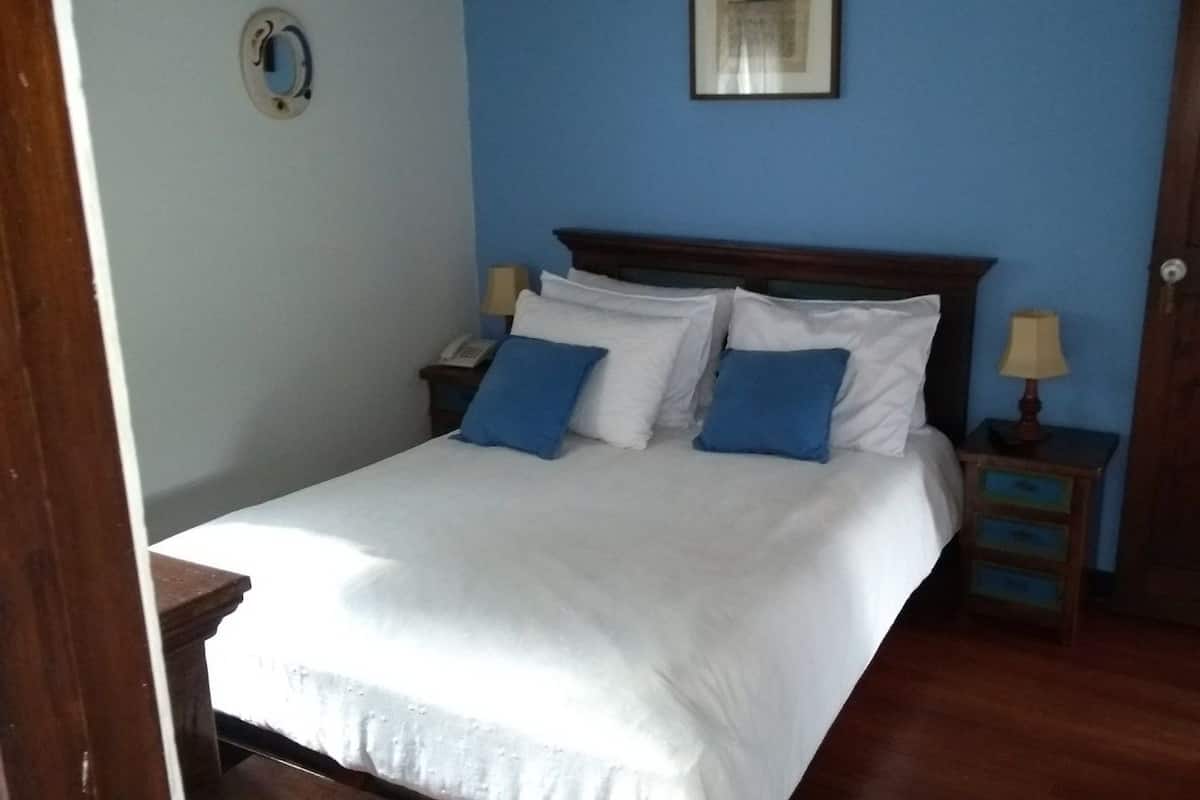 1 habitación, ropa de cama de alta calidad, minibar y wifi gratis