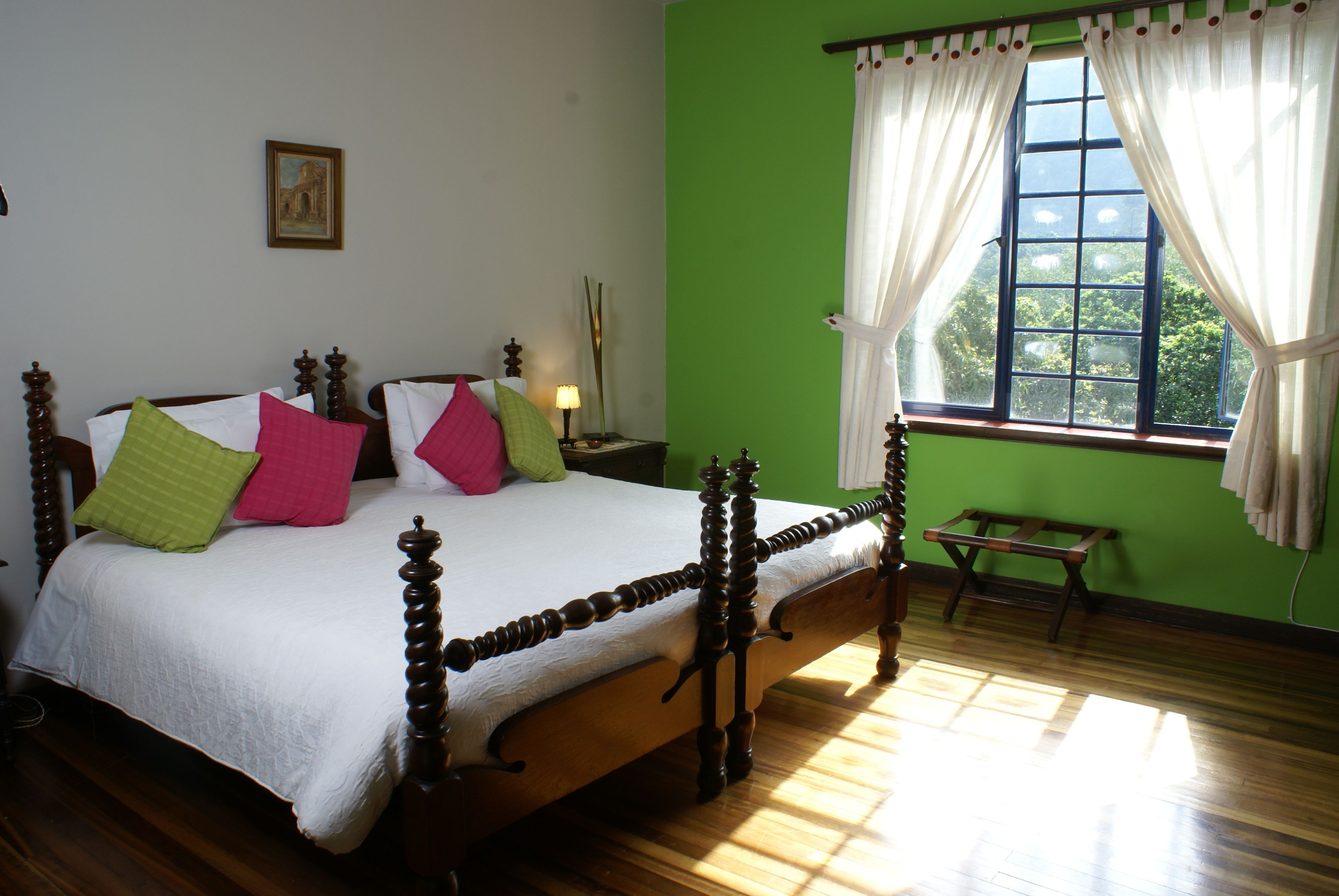 premium room, 1 king bed | 1 bedroom, premium bedding, minibar, free wifi
