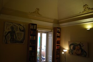 Library - Casa Verdi (Catania)
