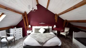 Triple Room, Ensuite (Rose Champagne) | 1 bedroom