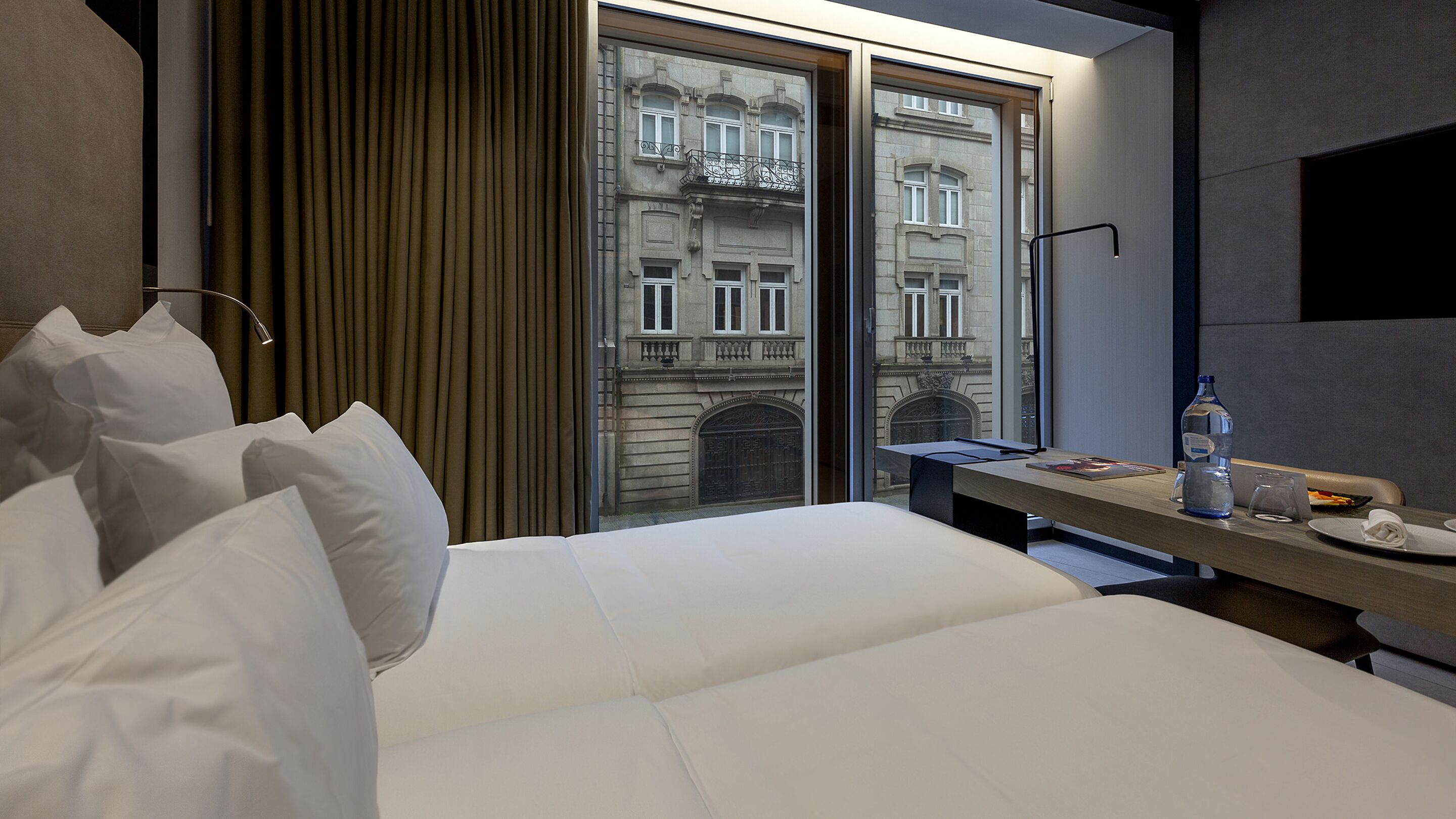 twin room, city view | minibar, in-room safe, desk, blackout curtains