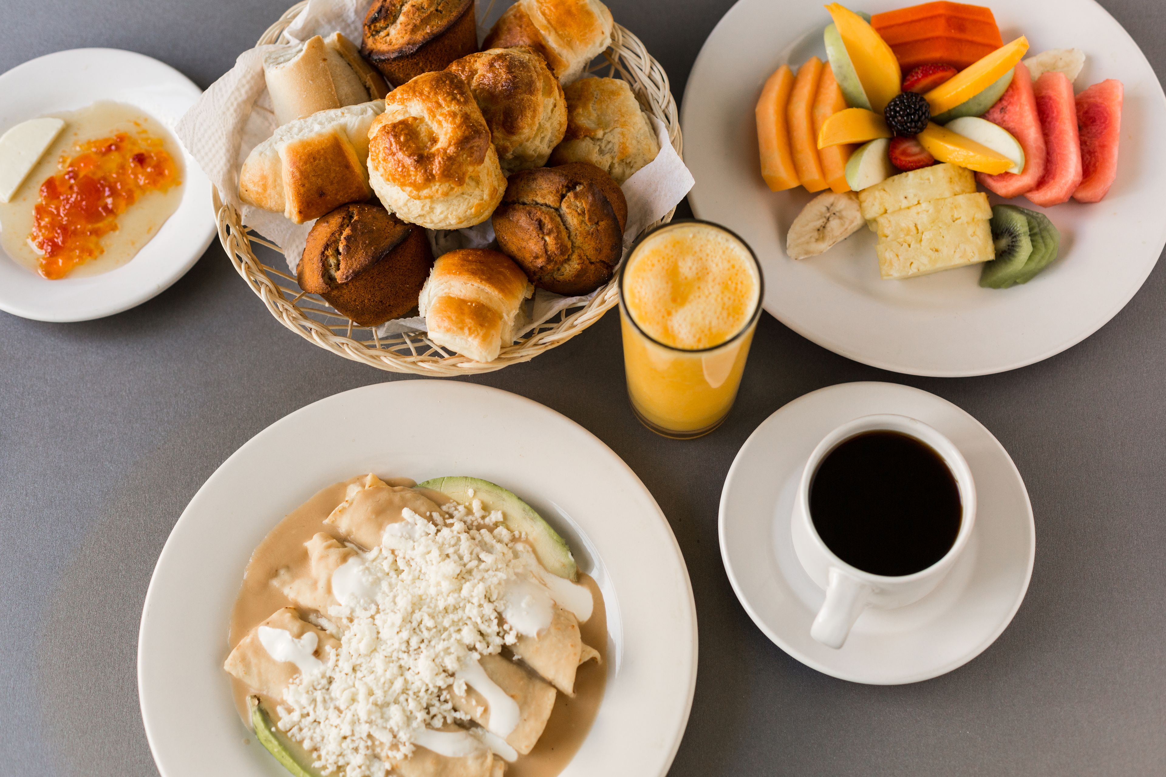 breakfast, lunch, dinner served; local and international cuisine