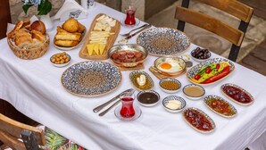 Breakfast meal - Livan Hotel Deluxe (Cesme)
