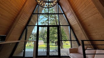 Premium Cabin | Living area