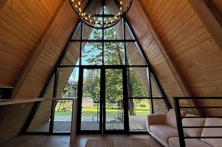 Premium Cabin | Living area