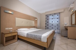 Room - GOLDEN  SUN  RESORT (zakynthos)