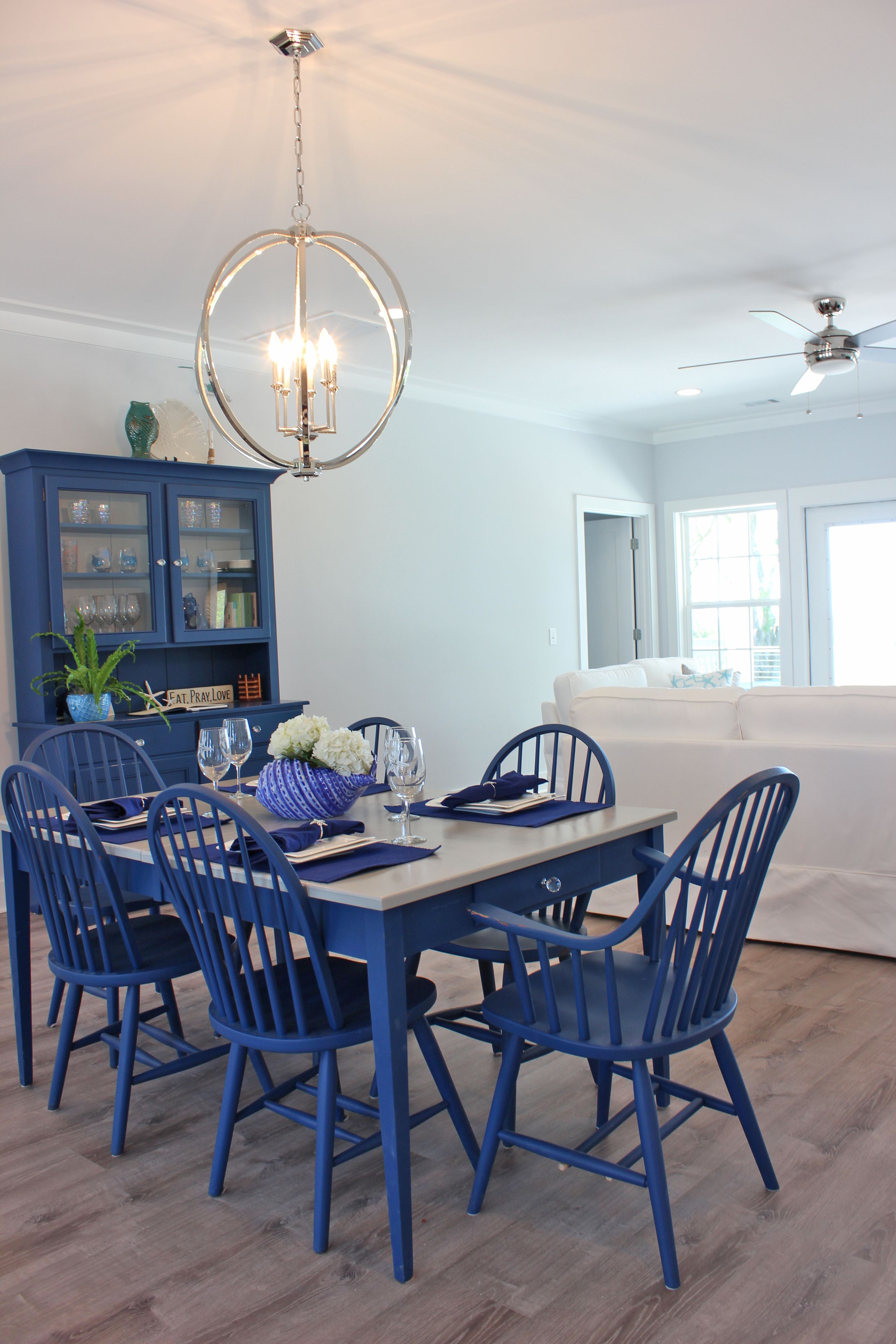 Free daily full breakfast