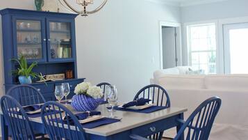 Free daily full breakfast