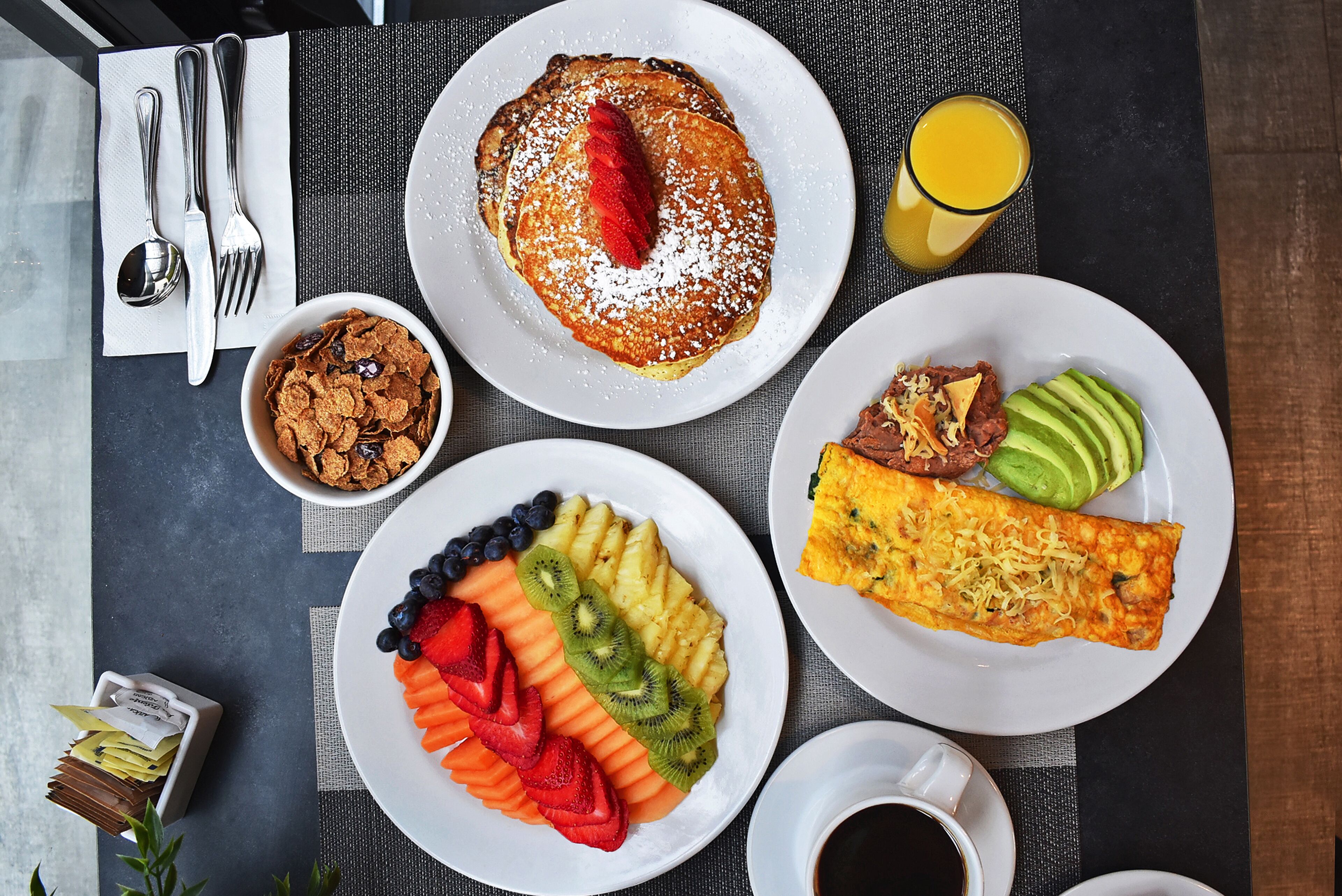 Desayuno bufé gratuito y diario