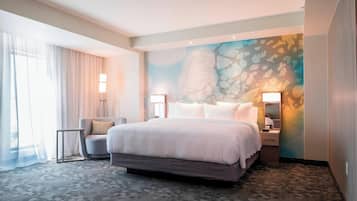 Værelse - 1 kingsize-seng | Pengeskab på værelset, skrivebord, lydisolering, strygejern/strygebræt