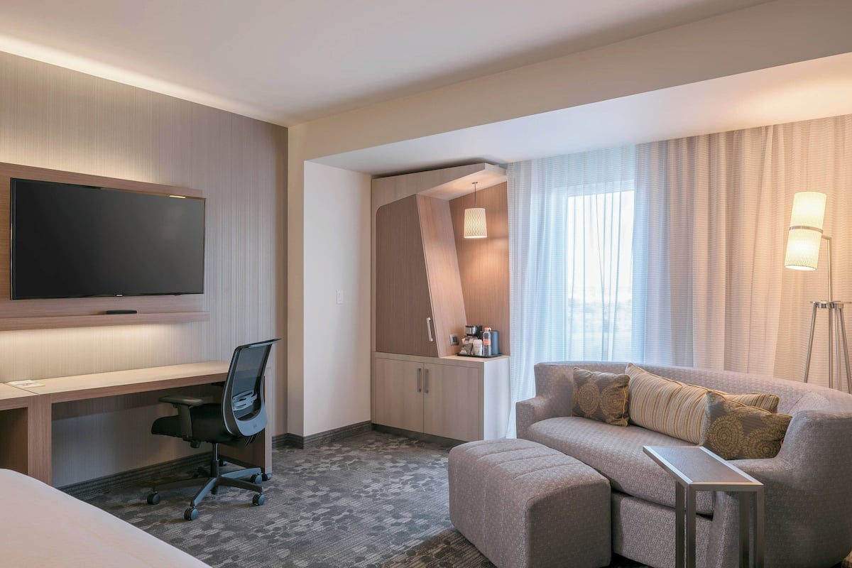 room, 1 king bed with sofa bed | 1 bedroom, in-room safe, desk, soundproofing