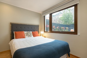 Economy Double Room, 1 Double Bed, Private Bathroom | In-room safe, free WiFi - Casa Bellavista Hotel (Santiago)