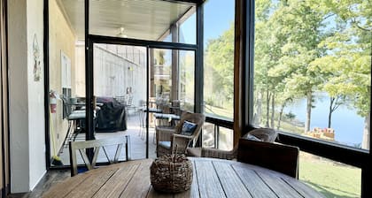 Lower Level Vacation Condo B-1 on Table Rock Lake by RedAwning